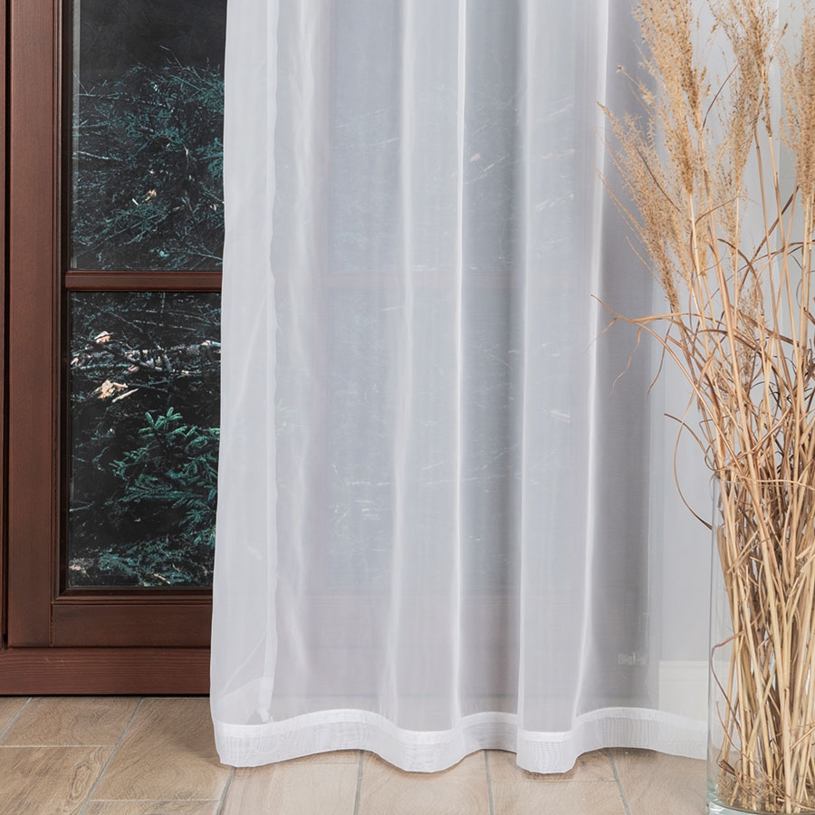 Firana Gotowa z Woalu na Taśmie 140x250 cm – Gładka Biała z Listwą