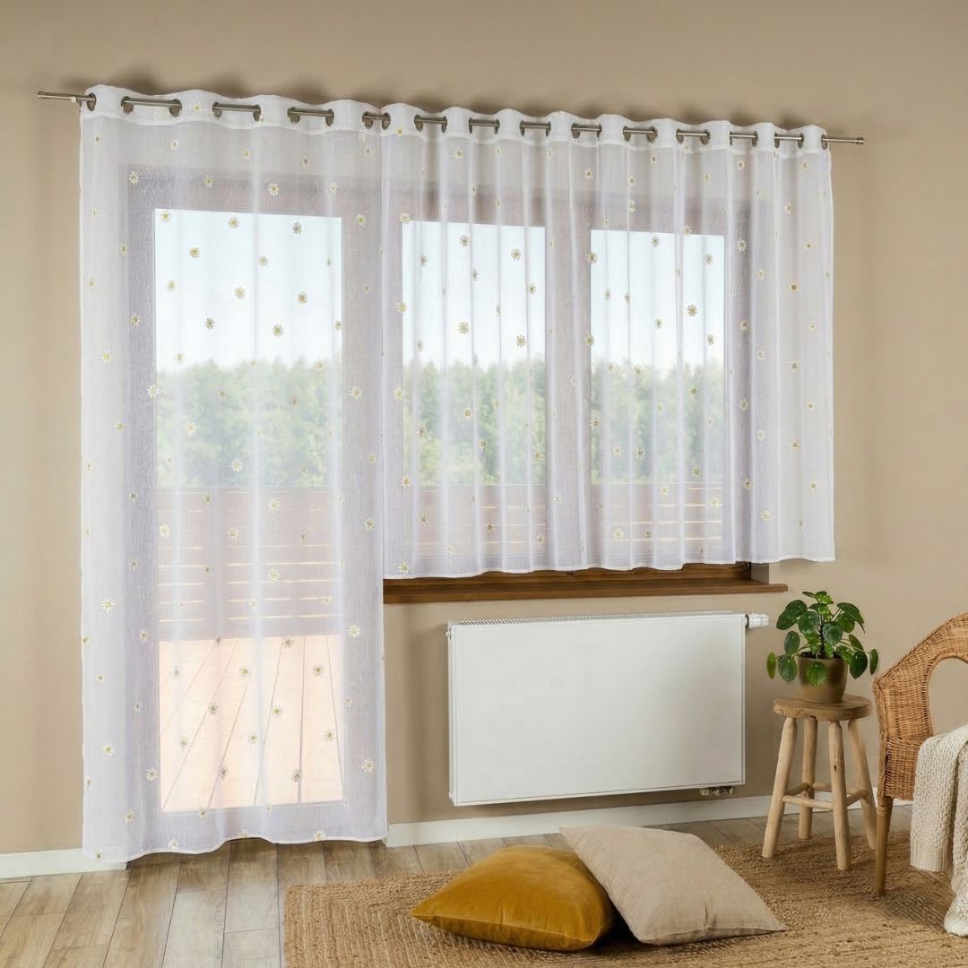 Firanka do salonu na przelotkach, haftowane stokrotki 300x160 cm Bellis