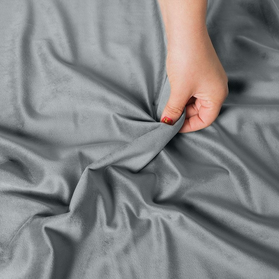 Ekskluzywny materiał na zasłony do salonu Velvet, wysokość 300 cm, kolor pastelowy szary - sprzedawana na metry
