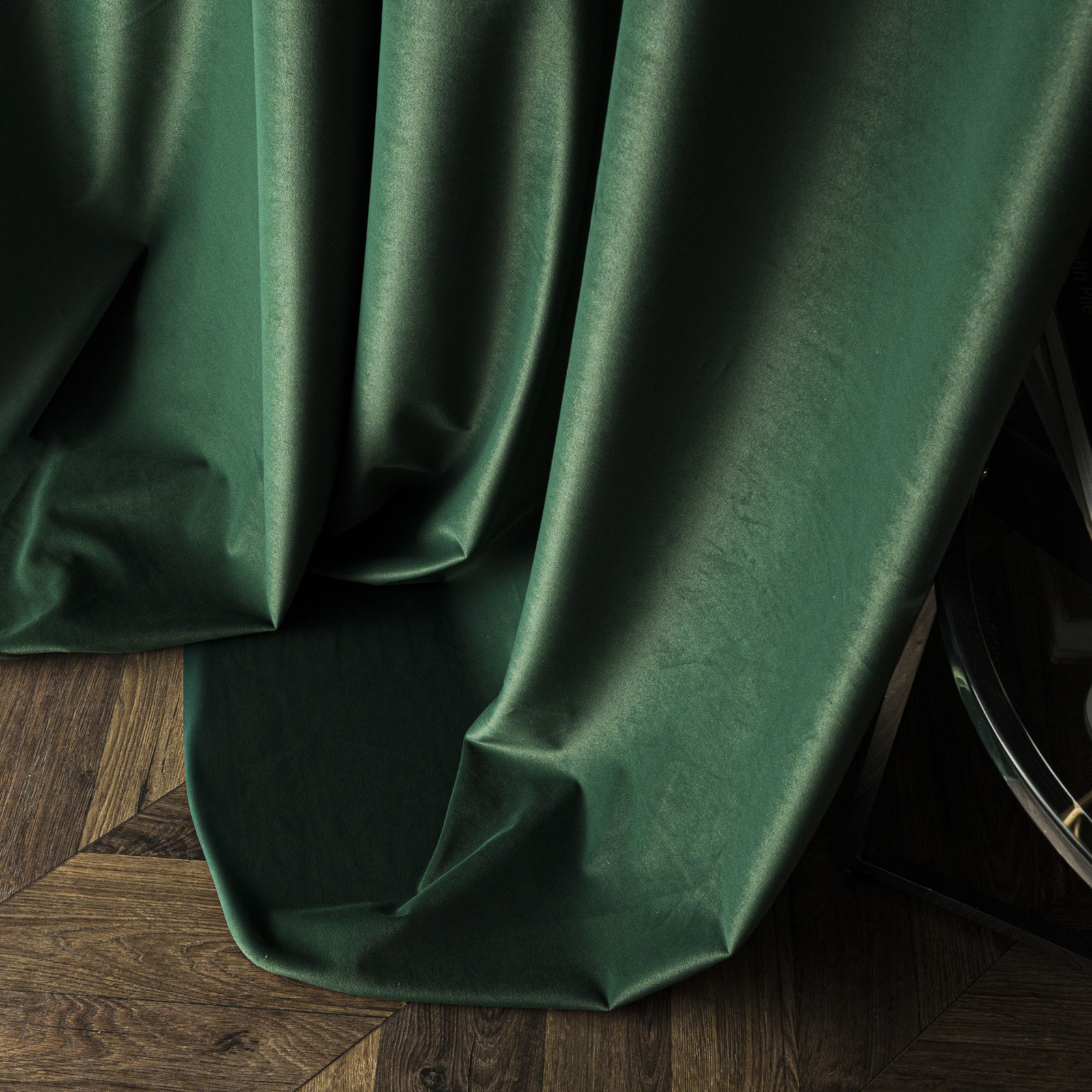 Zasłona do salonu premium welwet 80% zaciemnienia na taśmie butelkowa zieleń, wys. 230-250 cm
