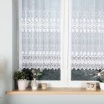 Zazdrostka żakardowa w kolorze białym, wysokość 120 cm - sprzedawana na metry