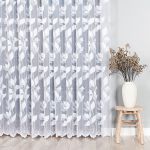Firana żakardowa w liście, kolor biały, wysokość 250 cm, 023083 - sprzedawana na metry