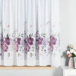 Firanka woalowa z ołowianką, drukowana w fioletowe kwiaty, wysokość 157 cm, Dalia - sprzedawana na metry