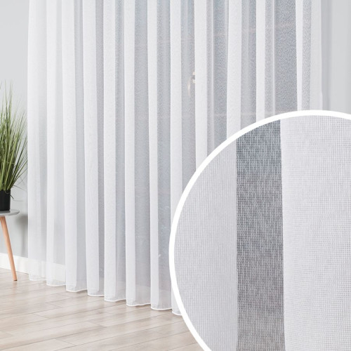 Długa firanka na markizecie z obciążnikiem, w kolorze jasnej bieli, dwie wysokości - sprzedawana na metry