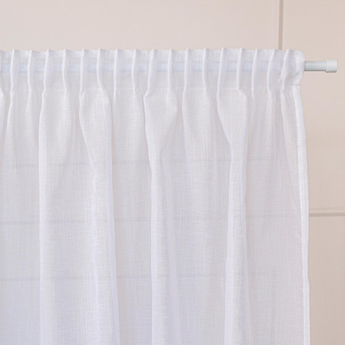 Gotowa firana na taśmie marszczącej, z białej błyszczącej przędzy o strukturze płótna, oferowana w kilku rozmiarach, Nala