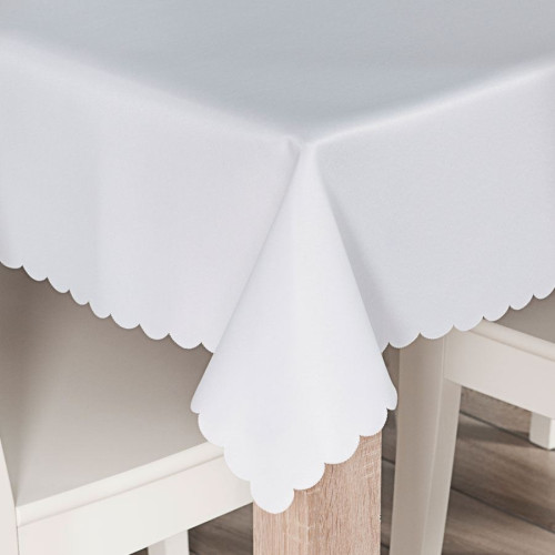 Obrus wodoodporny gotowy, w kolorze białym wykończony chmurką, różne rozmiary - Lara