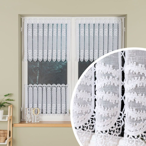 Panelowa zazdrostka na batyście z oryginalnym geometrycznym haftem, kolor biały, oferowana w 2 wysokościach - sprzedawana na metry