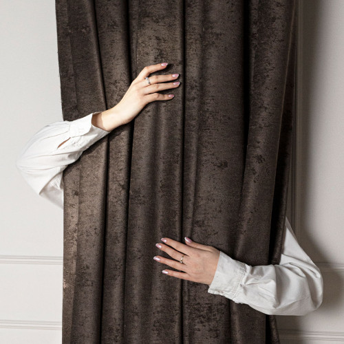 Zasłona do salonu, welurowa na przelotkach, kolor ciemny chłodny brązowy, rozmiar 140x260 cm