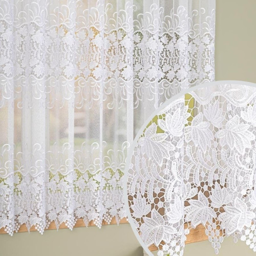 Krótka firanka z zagęszczonej markizety z haftowaną aplikacją w postaci roślinnego wzoru pasowego, kolor biały, dostępna w 2 wysokościach - sprzedawana na metry