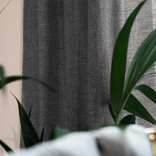 Zasłona do salonu na taśmie ze srebrną nicią kolor antracytowy145x245 cm Mirella