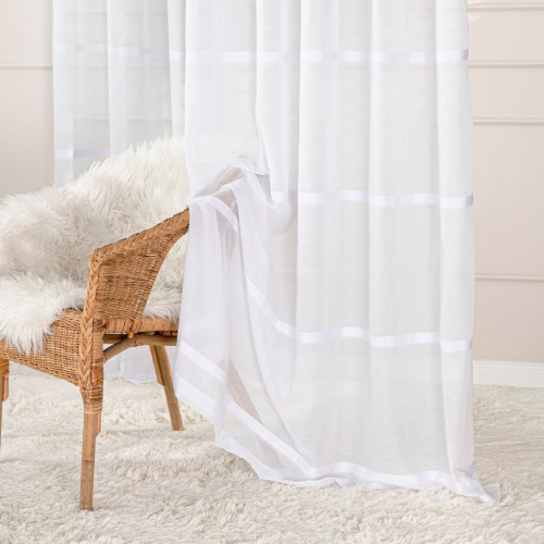 Gotowa długa firana z etaminy do salonu na taśmie marszczącej, kolor biały, oferowana w 3 rozmiarach