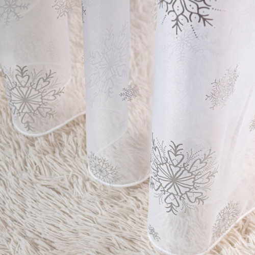 Firana świąteczna gotowa woal ze srebrnym nadrukiem na taśmie krótka lub długa Śnieżka