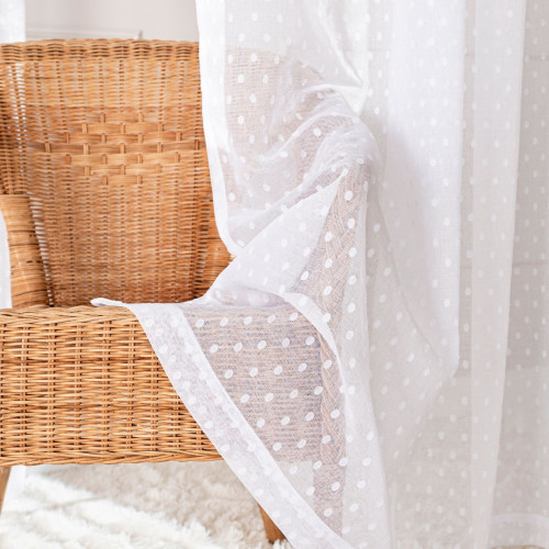 Długa gotowa firanka na przelotkach, kolor biały, dwa rozmiary, Białe Groszki