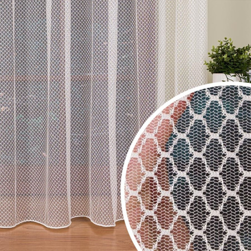 Lekka firana siateczkowa 300 cm wysokości – nowoczesna dekoracja okna ze zbliżeniem na wzór