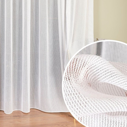 Firana do salonu z puszystą moherową siateczką wzbogacona połyskującą srebrną nicią, na taśmie, kolor biały, wysokość do 320 cm - szyta na wymiar