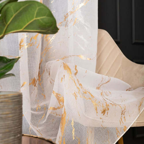 Firana do salonu, kolor biały ze złotym zdobieniem, z ołowianką, na przelotkach, Złoty marmurek - szyta na wymiar