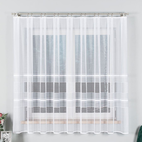 Firanka żakardowa z białymi poziomymi pasami, wysokość 180 cm