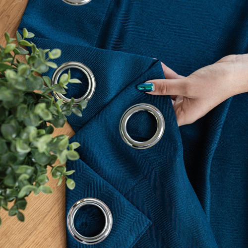 Gotowa zasłona do salonu na przelotkach Jodełka, kolor niebieski, rozmiar 140x250 cm