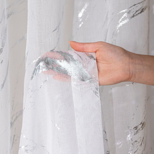 Firana uszyta na taśmie, kolor biały ze srebrnymi przetarciami, wysokość do 300 cm, Srebrny marmurek - szyta na wymiar