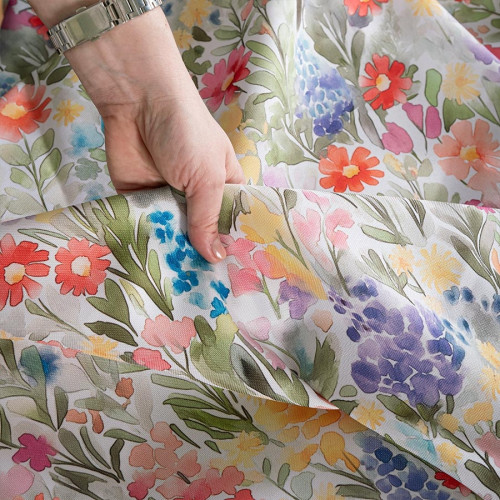 Wodoodporny materiał na obrusy lub zasłony, kolorowy nadruk, szerokość 160 cm, Wiosenna łąka - sprzedawany na metry