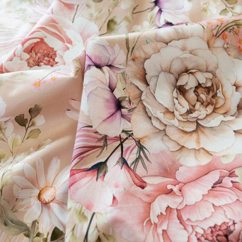 Welwetowy materiał na zasłony z kwiatowym wielokolorowym nadrukiem, szerokość 150 cm - sprzedawany na metry