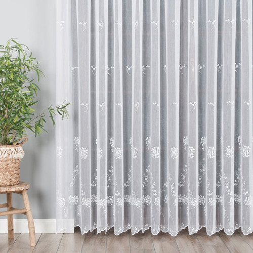 Firana haftowana w kwiatowy wzór na taśmie marszczącej, wysokość do 280 cm, kolor biały - szyta na wymiar 