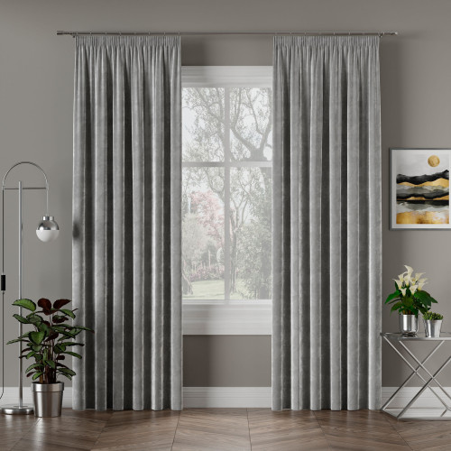 Welwetowa zasłona gotowa na taśmie Velvi, kolor chłodny szary, dostępna w kilku rozmiarach