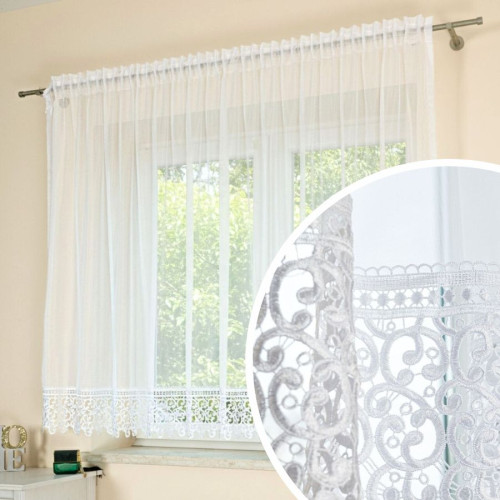 Firanka Angielka z lekkiego woalu – subtelna biała dekoracja okna do salonu i kuchni kilka rozmiarów