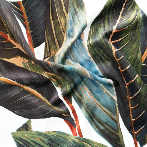 Materiał welwetowy na zasłony, biały drukowany w liście w odcieniu zielonym, szerokość 150 cm, Adison - sprzedawany na metry