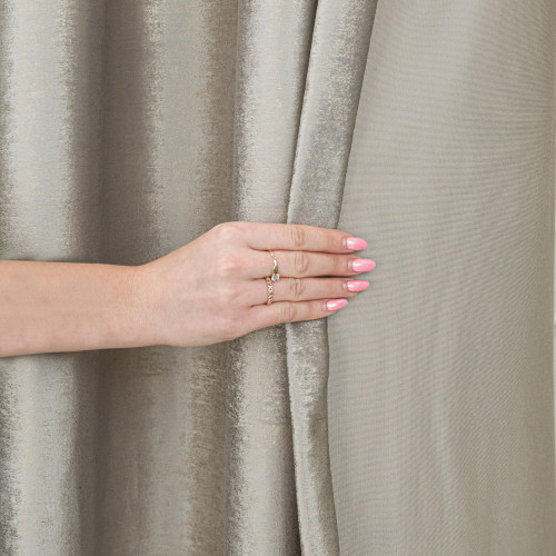 Gotowa zasłona welwetowa na przelotkach, ze złotym nadrukiem, kolor szary beżowy, rozmiar 140x250 cm, Eleonora