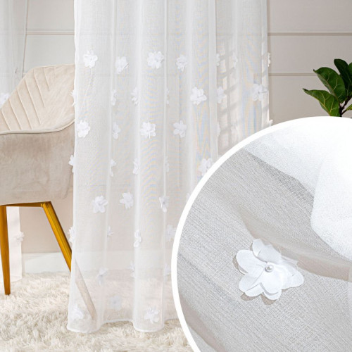 biała firana haftowana Perła na metry, etamina z kwiatami 3D i perłami, wysokość 290 cm, ze zbliżeniem wzoru