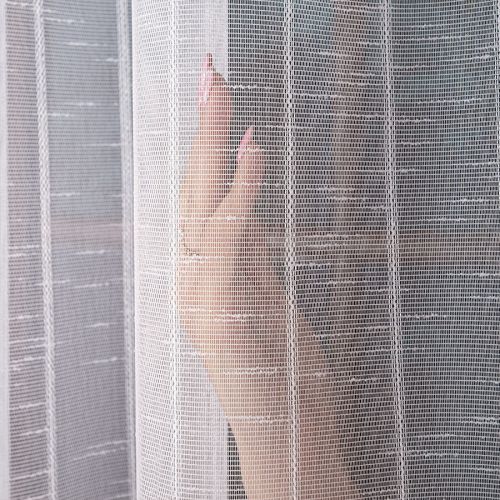 Krótka firanka do salonu o luźnym splocie, kolor biały, wysokość 160 cm - sprzedawana na metry