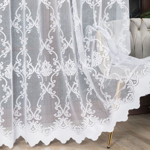 Firanka żakardowa ze wzorem ornamentowym po całości, kolor biały, wysokość do 230 cm, na przelotkach - szyta na wymiar