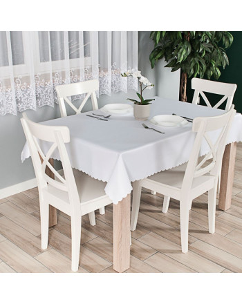 Bieżnik wodoodporny, kolor biały, 90x160 cm, Lara - wykończony chmurką