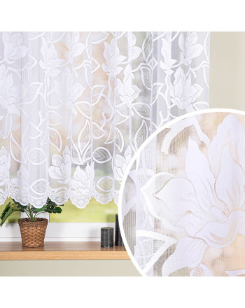 Krótka firanka żakardowa do salonu z dużym kwiatowym wzorem po całości, oferowana w kilku wysokościach, kolor biały - sprzedawana na metry