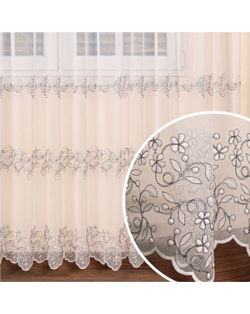 Gotowa firanka tiulowa ma taśmie, biała z  haftem w kwiaty wykonanym ciemno-szarą nicią, oferowana w dwóch rozmiarach, Ivy