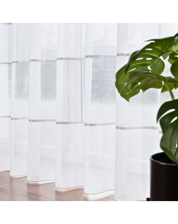 Długa gotowa firana na taśmie marszczącej do salonu ze wzorem pasowym, kolor biały ze srebrzystym zdobieniem, oferowana w trzech rozmiarach