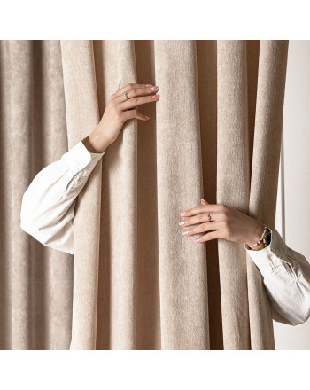 Zasłona do salonu, welurowa na przelotkach, kolor beżowy, rozmiar 140x260 cm