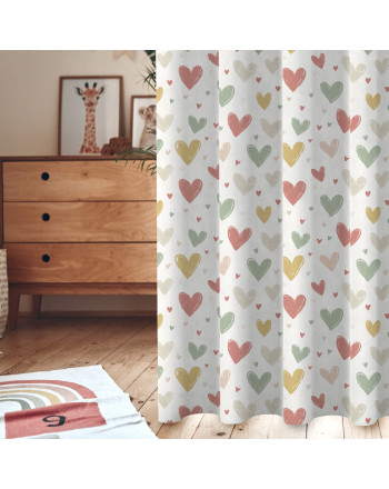 Materiał na zasłony do pokoju dziecięcego, biały welur z kolorowym nadrukiem, szerokość 165 cm, Serduszka - sprzedawany na metr