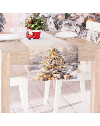 Biały bieżnik świąteczny ze wzorem w złote, błyszczące choinki. Produkt Polski, zaprojektowany przez Markizeta home.