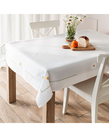 Obrus z białej tkaniny z delikatnym haftem, kilka rozmiarów, Summer