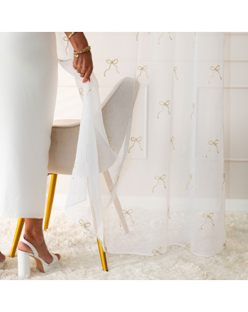 Firana do salonu na przelotkach Kokardka etamina z haftowanymi złotymi kokardami, 140x250 cm