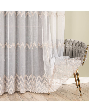 Długa firana do salonu z geometrycznym złotym wzorem haftu na białym tle, wysokość 280 cm - sprzedawana na metry