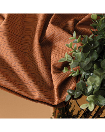 Materiał na zasłony o delikatnej strukturze przypominającej sztruks Charlotta, kolor rdzawy, wysokość 300 cm