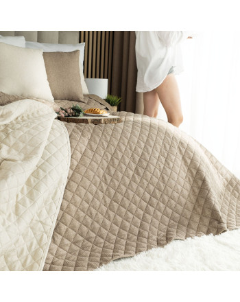 Narzuta na łóżko z pikowanym wzorem Molly, kolor kawowy, dostępna w 2 rozmiarach