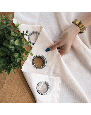 Gotowa zasłona do salonu na przelotkach Jodełka, kolor kremowy, rozmiar 140x250 cm