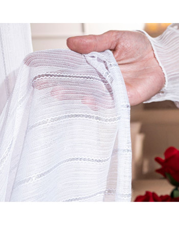 Długa firanka do salonu na fleksach biała w srebrne pasy Silver - szyta na wymiar