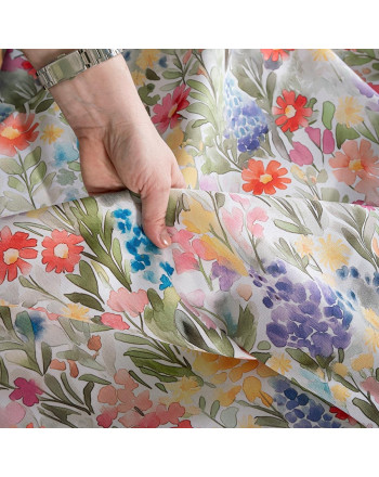 Wodoodporny materiał na obrusy lub zasłony, kolorowy nadruk, szerokość 160 cm, Wiosenna łąka - sprzedawany na metry