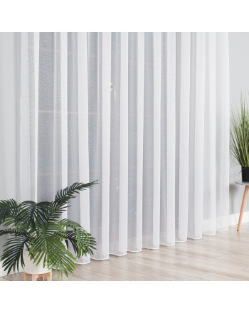 Błyszcząca firanka na markizecie z obciążnikiem na przelotkach odcienie białego - szyta na wymiar