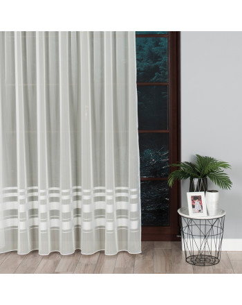 Firana z woalu z ozdobnymi pasami, na taśmie z ołowianką, 000762, kolor kremowy - szyta na wymiar 